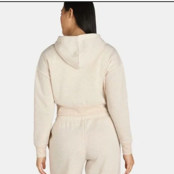 NWT Liv & Lottie Juniors’ Cropped Hoodie in Oatmeal Color - Picture 3 of 3